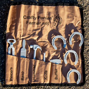 Crafty Ponies- Farrier set