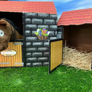 Crafty Ponies Make a Stable Set